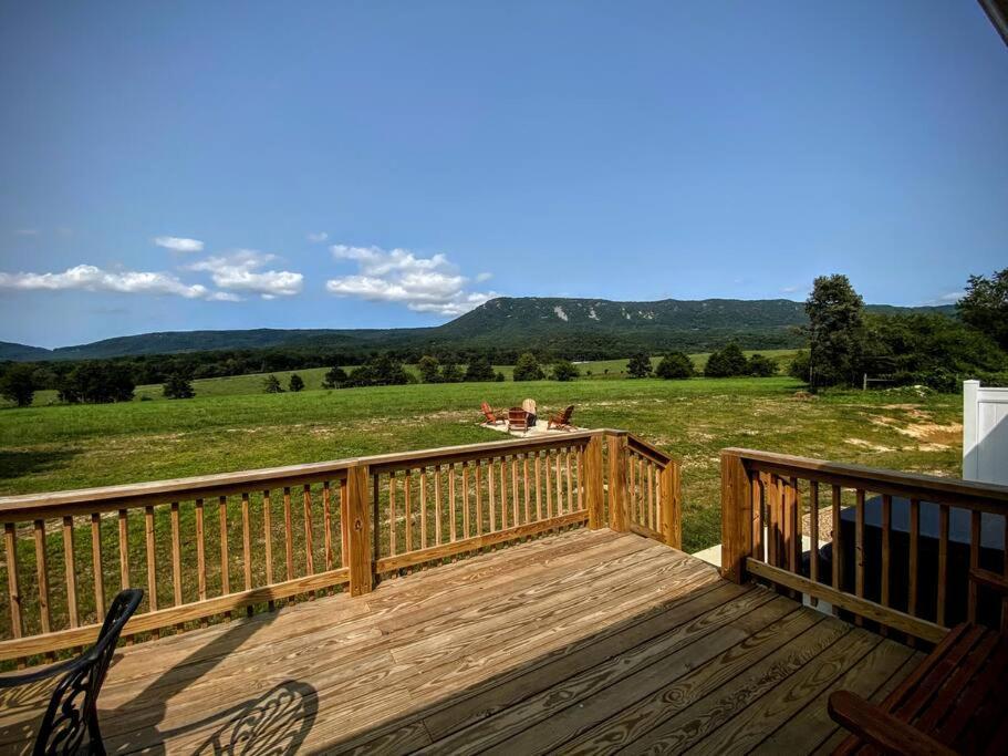 Holly Tree Retreat Located In Beautiful Luray, Va.ヴィラ エクステリア 写真